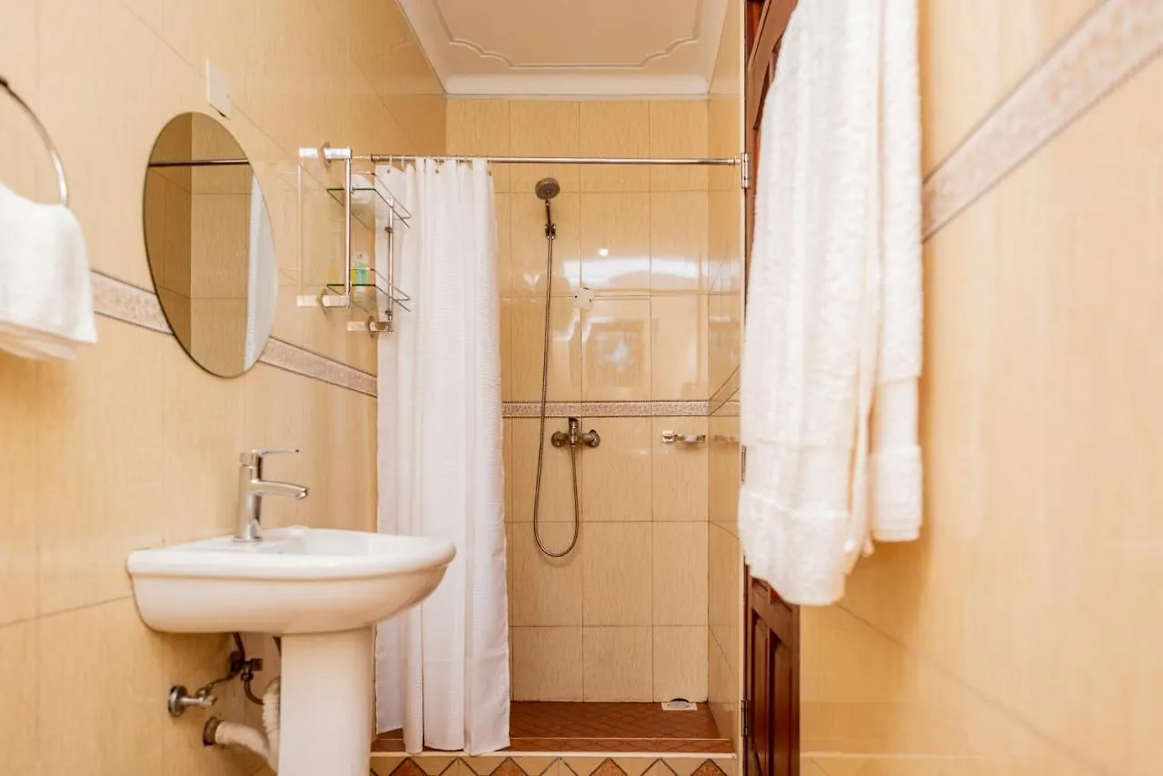 *****  Rehoboth Hotel & Apartments Kampala Uganda